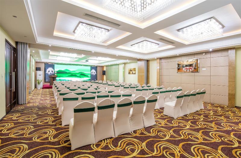 Chengdu Panda Prince Culture Hotel Exterior foto